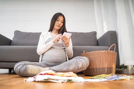 pregnant mother writing birth plan